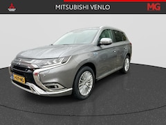 Mitsubishi Outlander - 2.4 PHEV Intense+ Rijklaar | 360 Camera | Navigatie | Climate Control | All-Seasonbanden