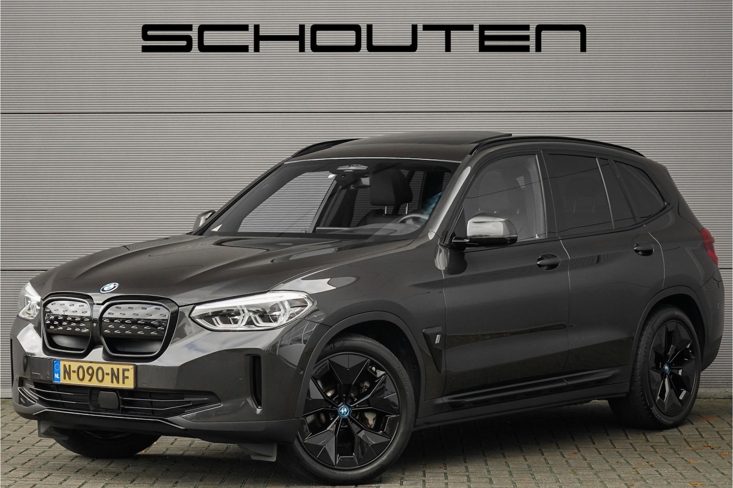 BMW iX3 - High Executive 80 kWh Pano ACC HUD H&K Elek Trekhaak 1e Eig - AutoWereld.nl