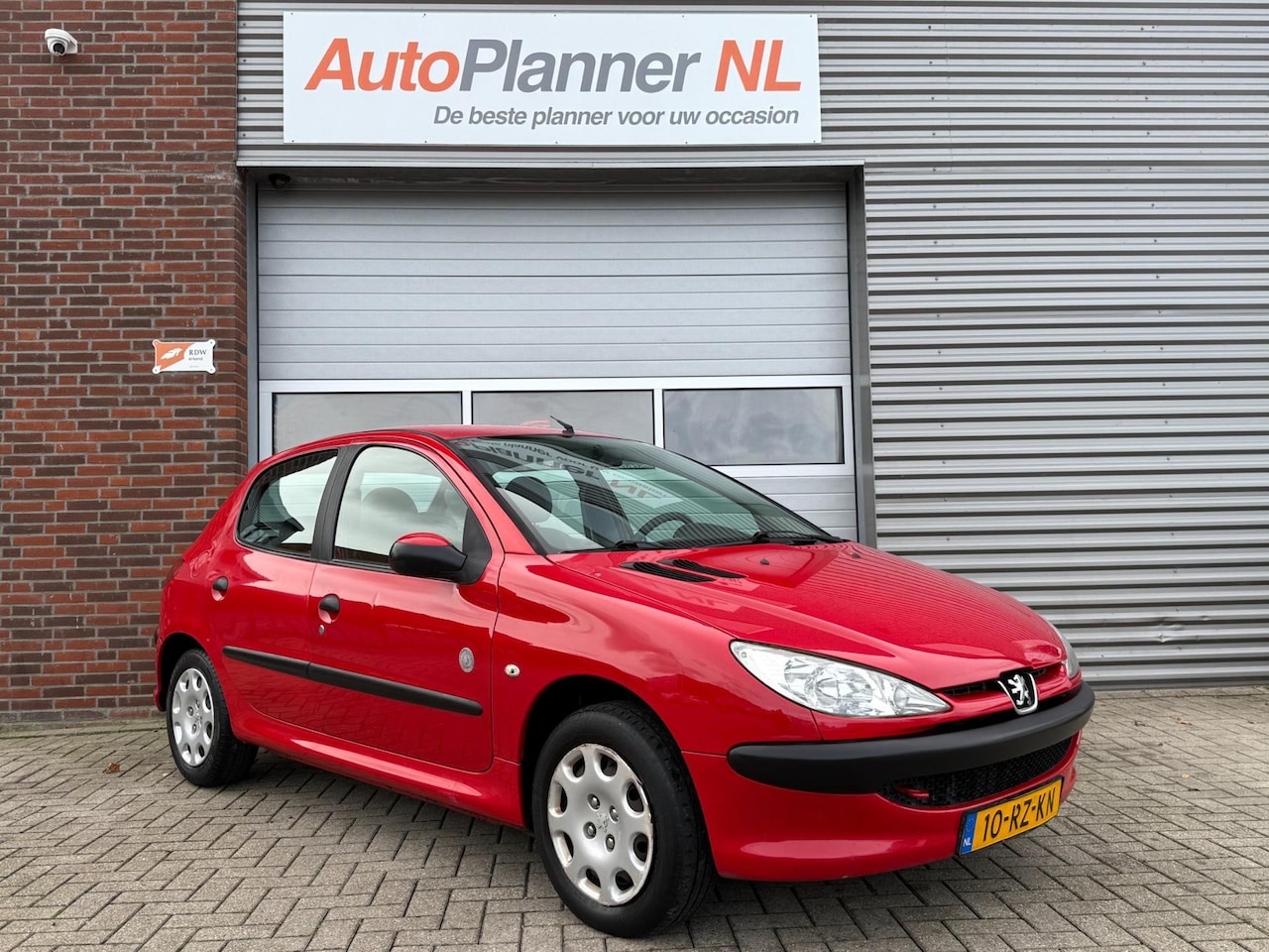 Peugeot 206 - 1.1 X-Design! 5-Deurs! Nieuwe APK! - AutoWereld.nl