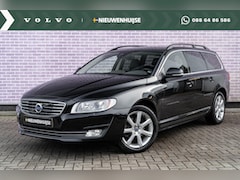 Volvo V70 - 2.0 T4 Polar | UNIEKE AUTO | Trekhaak | Lederen bekleding | Bi-xenon koplampen | Standkach