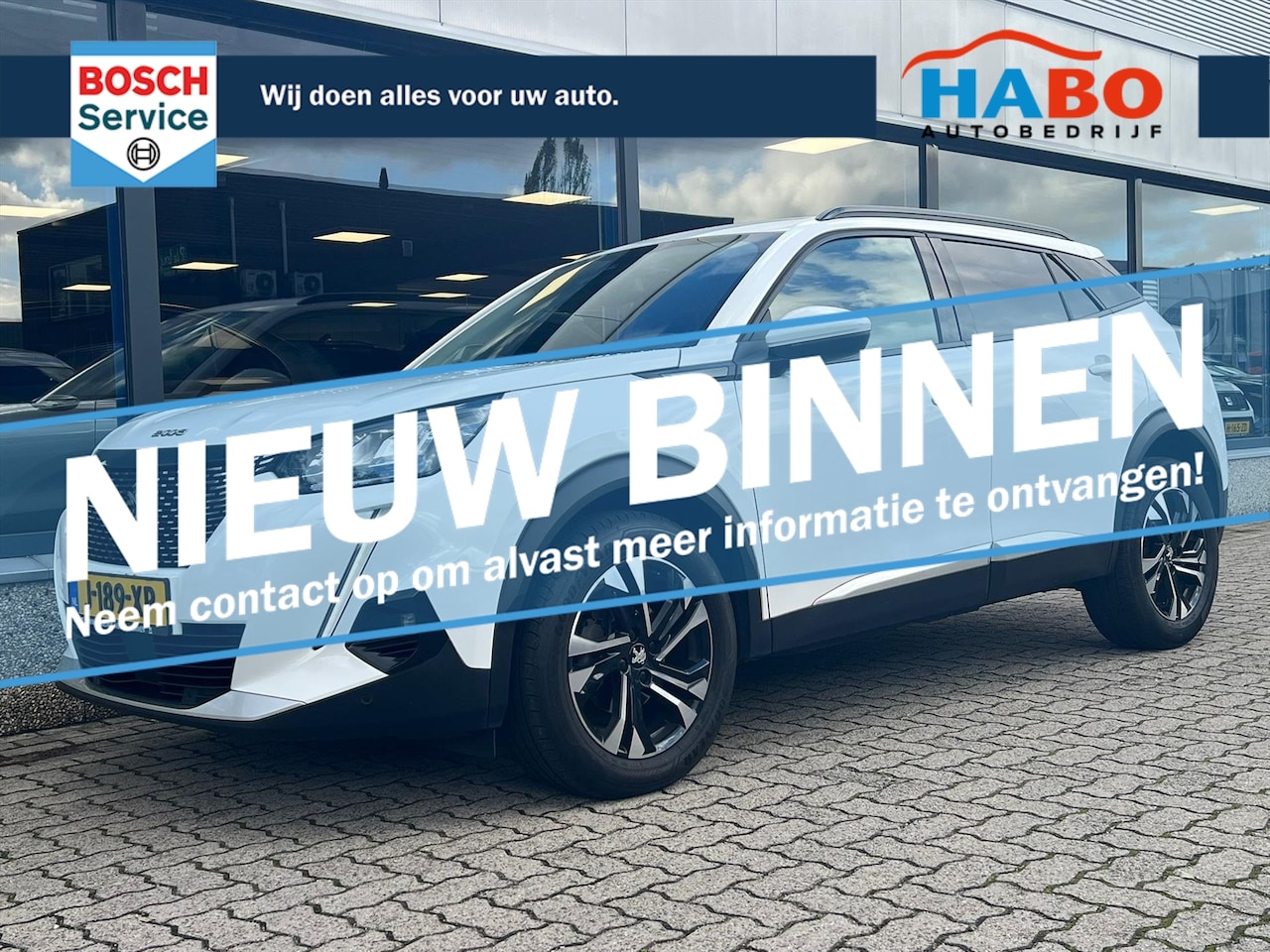 Peugeot 2008 - 1.5 BlueHDi Blue Lease Allure ECC/CRUISE/LM/NAVI/PDC - AutoWereld.nl