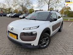 Citroën C4 Cactus - 1.2 VTi Shine / 1 JAAR APK / NAP / PDC / CAMERA / PANO DAK / BOEKJES / NETJES ONDERHOUDEN