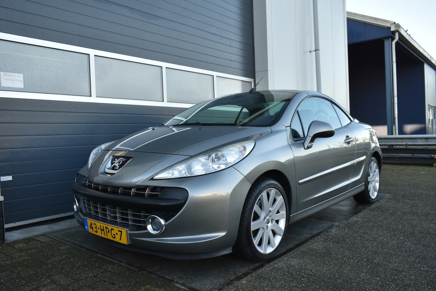 Peugeot 207 CC - 1.6-16V T Sport - AutoWereld.nl