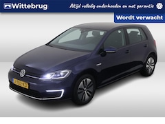 Volkswagen e-Golf - E-DITION / Digitaal dashboard / LED / Navigatie / Camera / Parkeersensoren V+A / Warmtepom