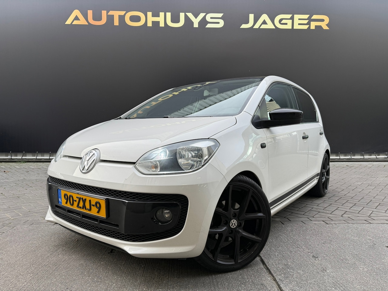 Volkswagen Up! - 1.0 high up! |Airco|El.Ramen|Carplayscherm - AutoWereld.nl