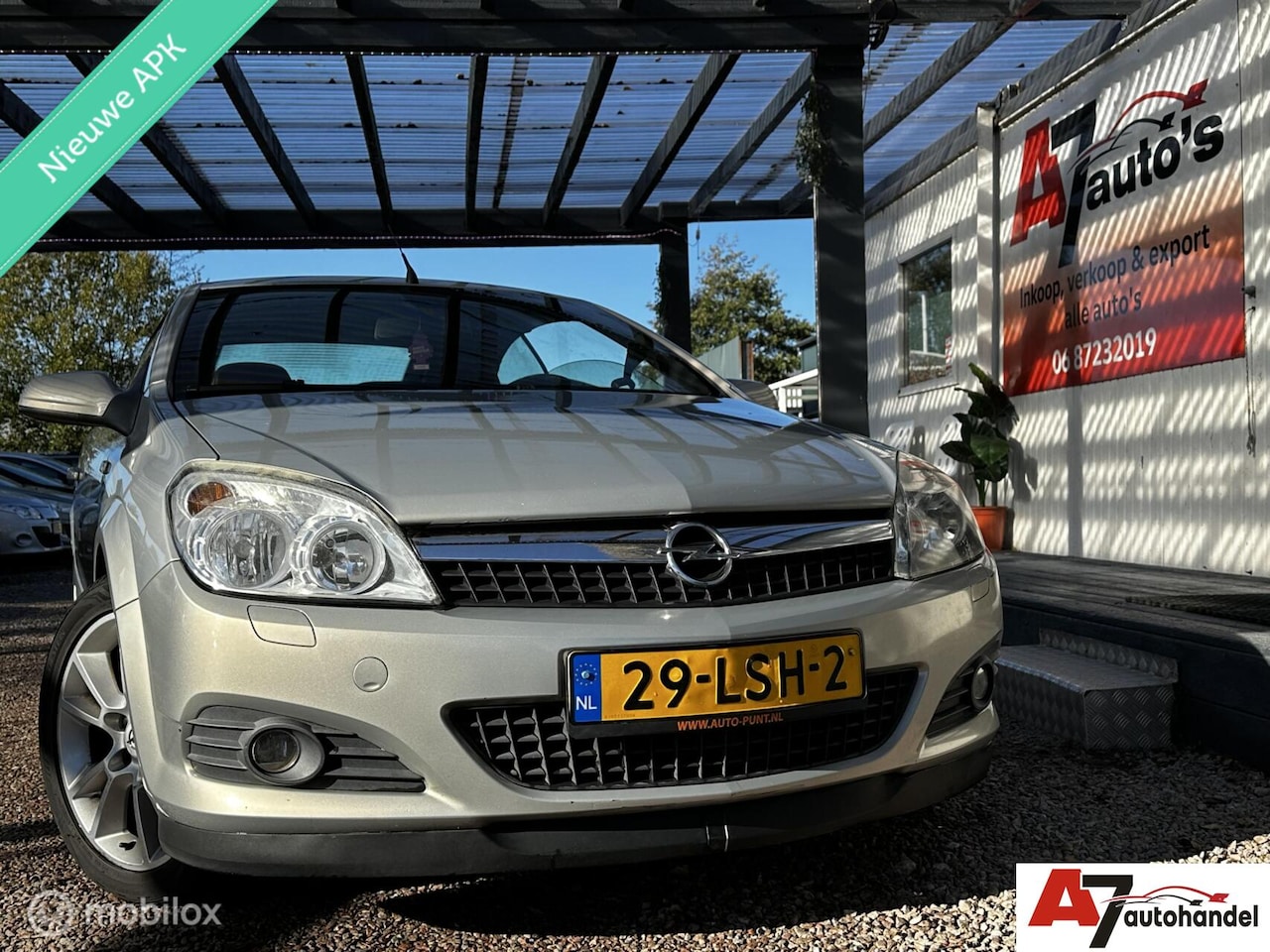 Opel Astra TwinTop - 1.8 Nieuwe APK - AutoWereld.nl