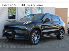 Lynk & Co 01 - 1.5 | Nieuwe Auto| | Panoramadak | 20-Inch Velgen | 78 km Elektrisch | Sfeerverlichting |