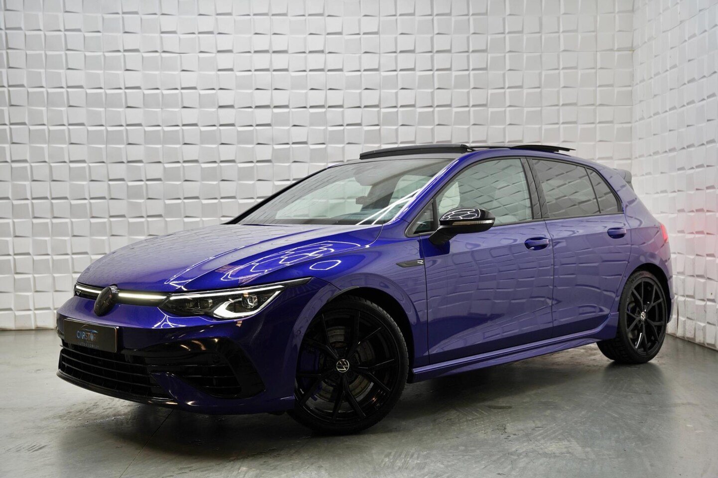Volkswagen Golf - 2.0 TSI R 4Motion PANO IQ LEER H&K HEAD UP - AutoWereld.nl