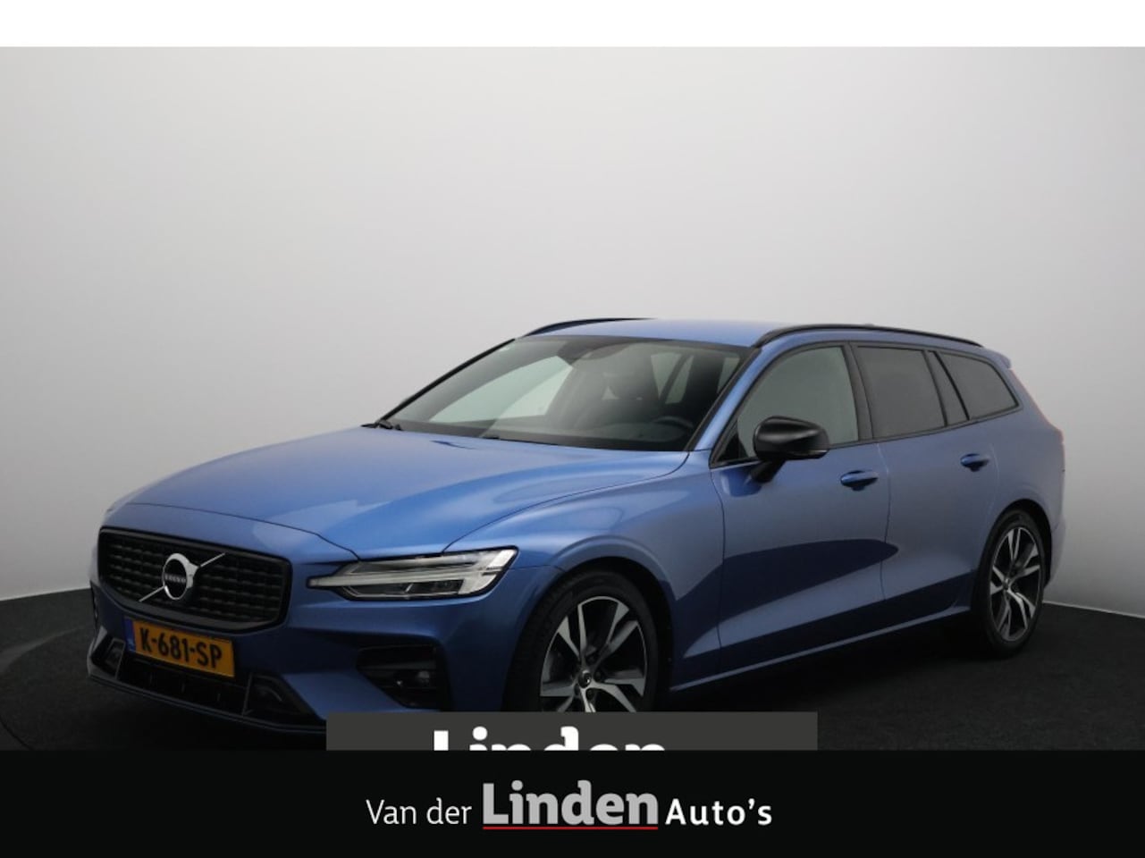Volvo V60 - 2.0 B3 R-Design | Navigatie | Camera | Leer - AutoWereld.nl