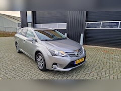 Toyota Avensis Wagon - 1.8 VVTi Business Automaat