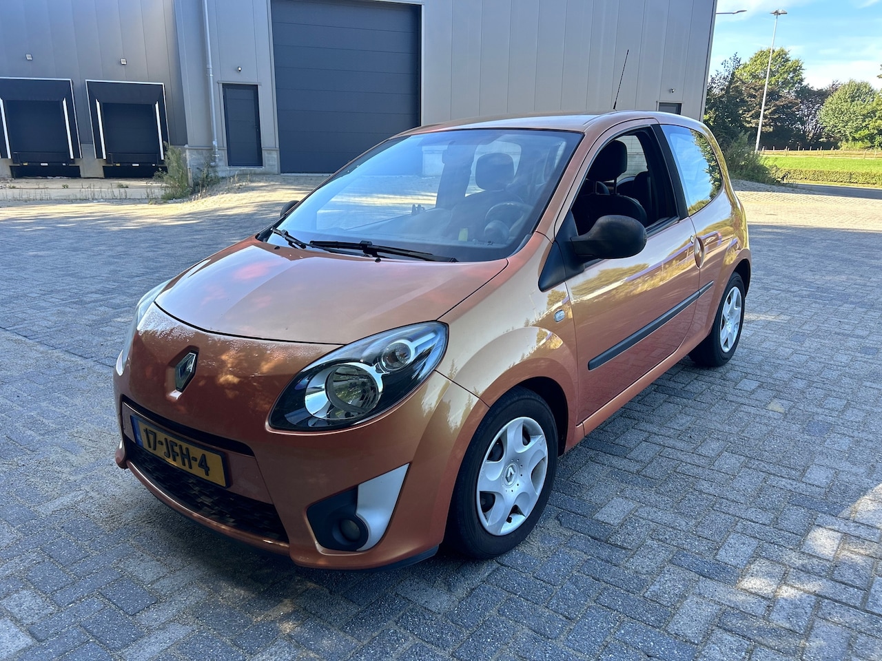 Renault Twingo - 1.2-16V Night & Day - AutoWereld.nl