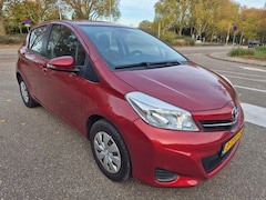 Toyota Yaris - 1.0 VVT-i Now, 5 Drs, Airco, Dealer onderhouden