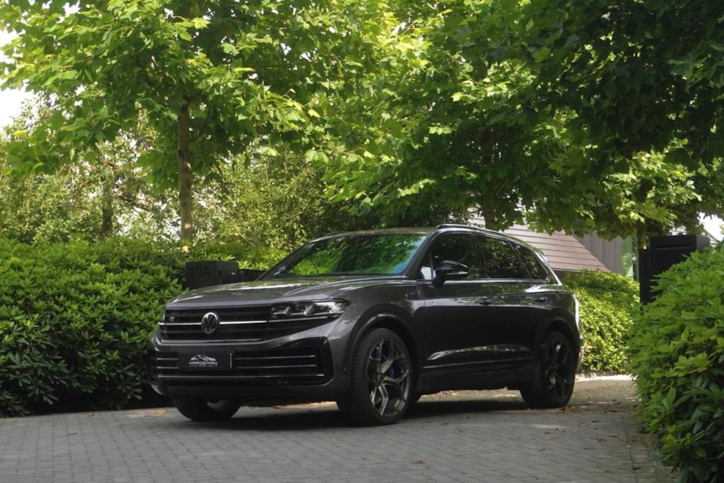 Volkswagen Touareg - Facelift, R e-Hybrid, HUD, Night-vision, Massage st, Dynaudio, Pano, Trekhaak elektr. - AutoWereld.nl