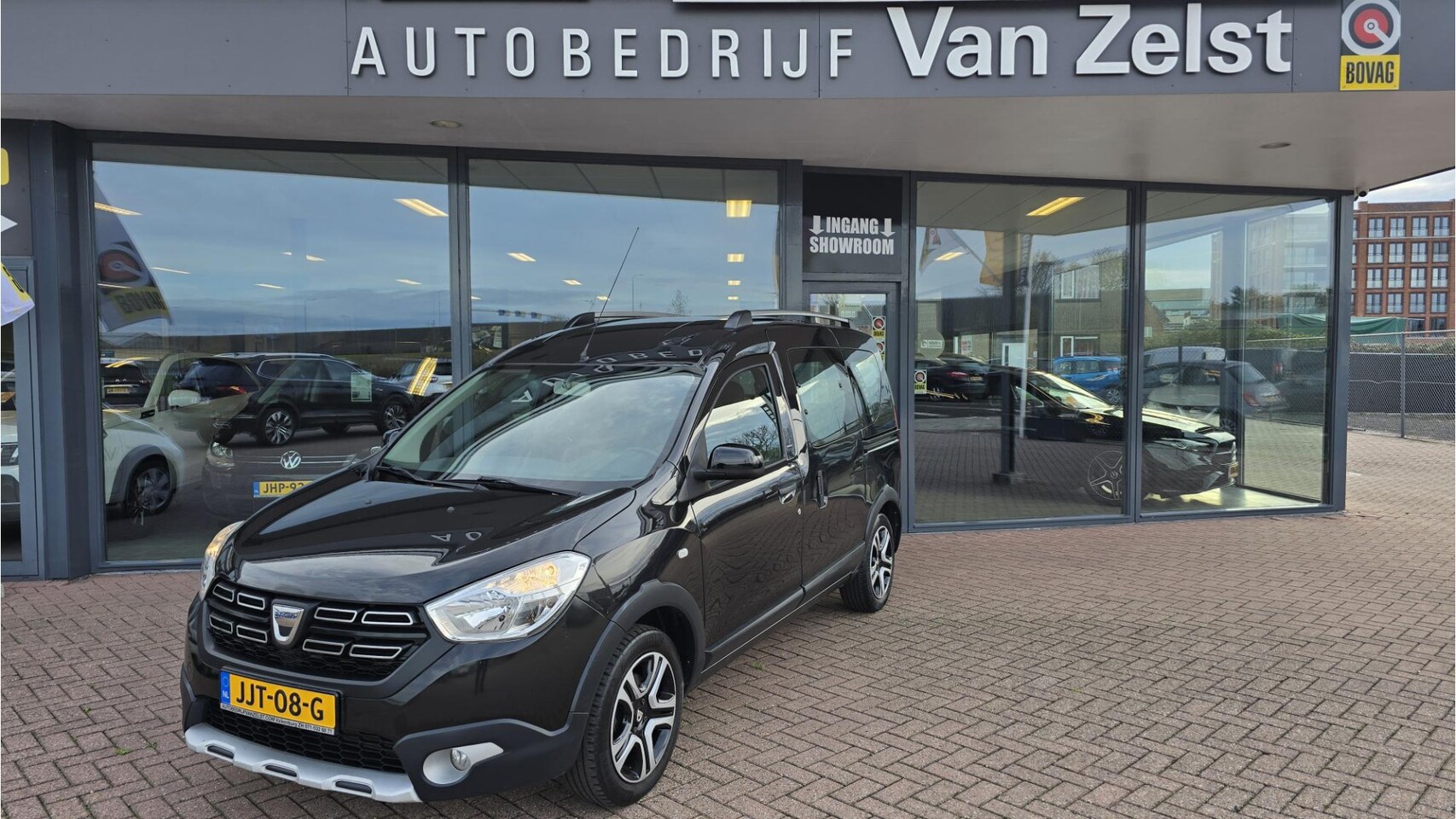 Dacia Dokker - 1.2 Tce Stepway 1.2 TCe Stepway, AIRCO, Multimediasysteem, Navigatie, Bluetooth, Voorstoelen verwarmd,Park - AutoWereld.nl