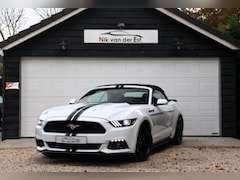 Ford Mustang - 3.7 V6-Carplay-Camera-Cruise