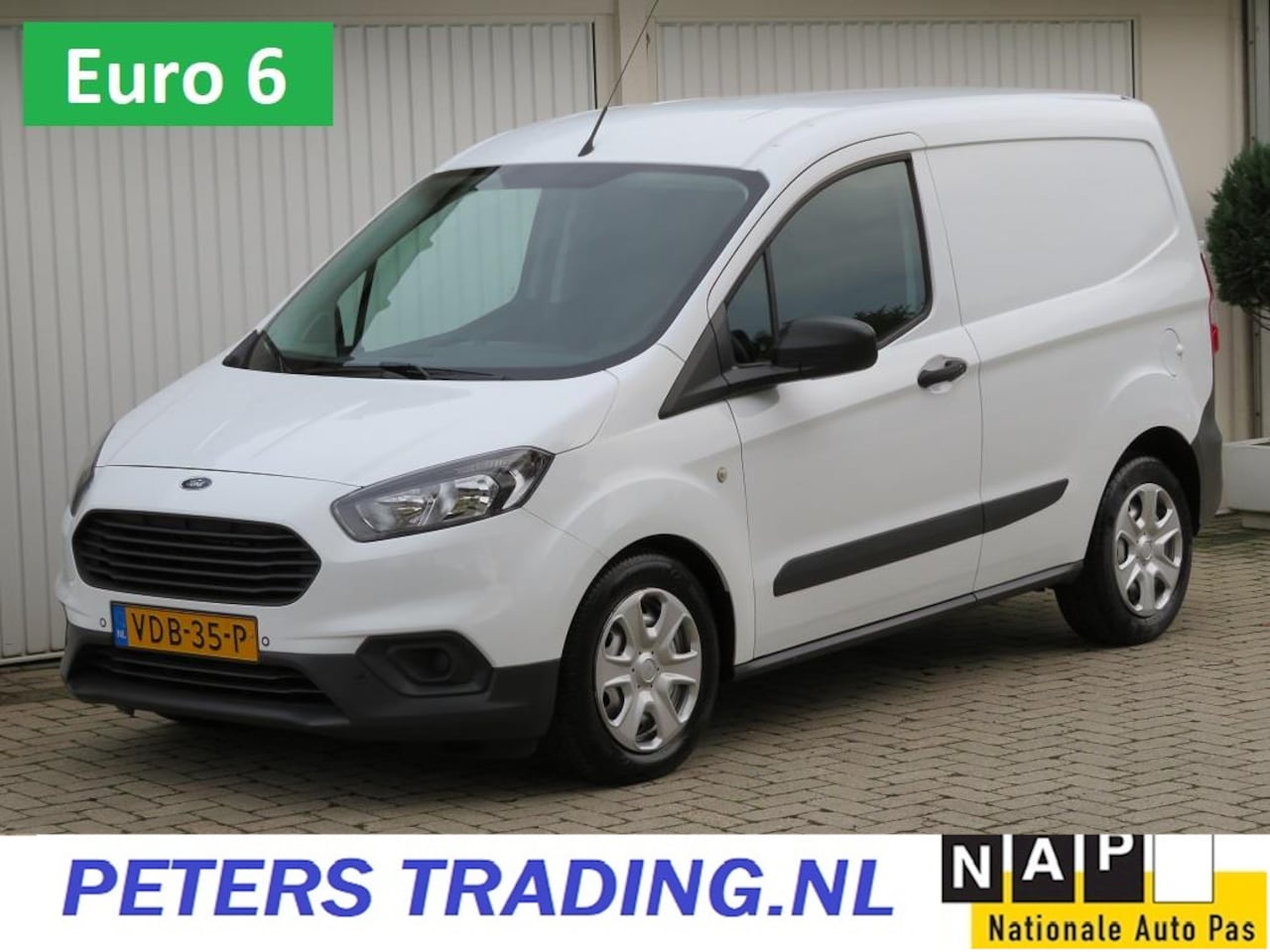 Ford Transit Courier - 1.5 TDCI Ambiente AIRCO-PDC-DEALER OH-ZEER NETTE AUTO-EURO 6 - AutoWereld.nl