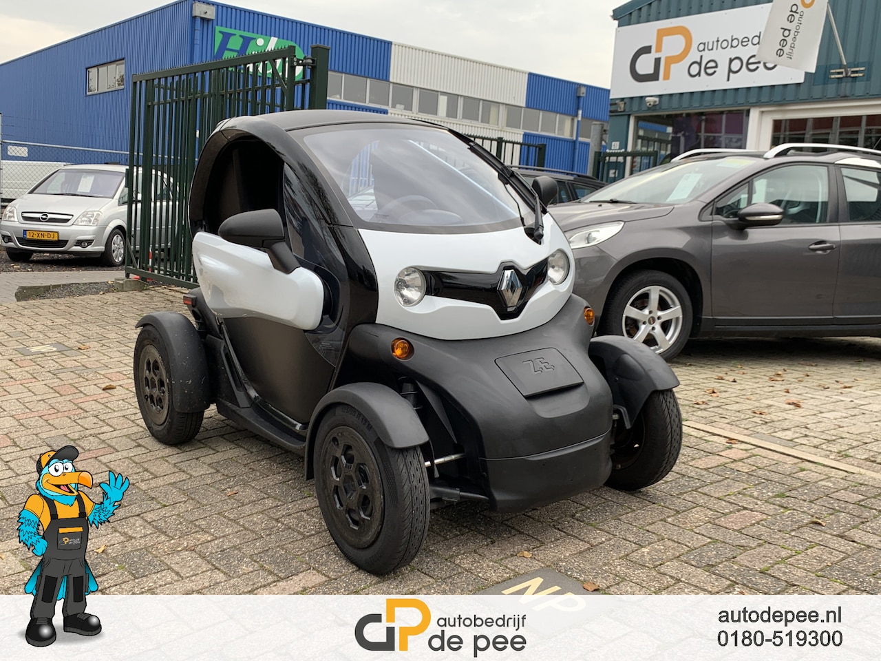 Renault Twizy - Cargo 80 INCL. BTW/GARANTIE/DEUREN/LAADRUIMTE rijklaarprijs! - AutoWereld.nl