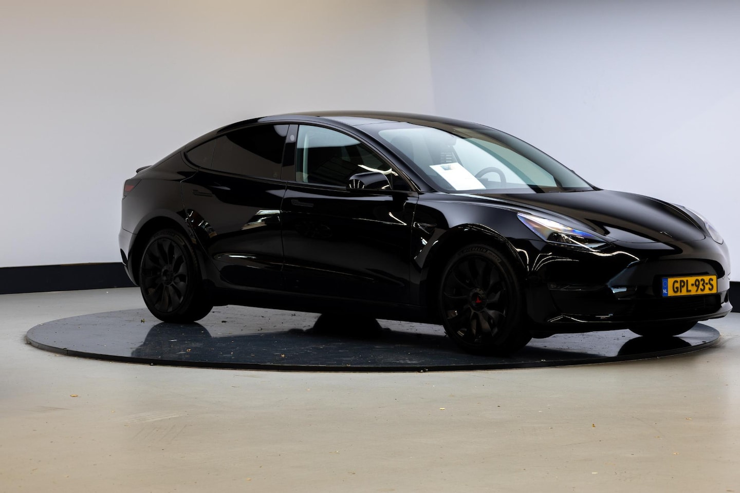 Tesla Model 3 - Long Range RWD Long Range RWD 75 kWh - AutoWereld.nl