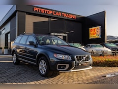 Volvo XC70 - 3.2, AWD, 238pk, Zwitsers, Youngtimer, Volleder, Topstaat