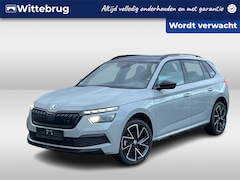 Skoda Kamiq - 1.0 TSI 95pk Monte Carlo / Panorama dak / Navigatie via APP Connect / LM 18 inch / Full LE