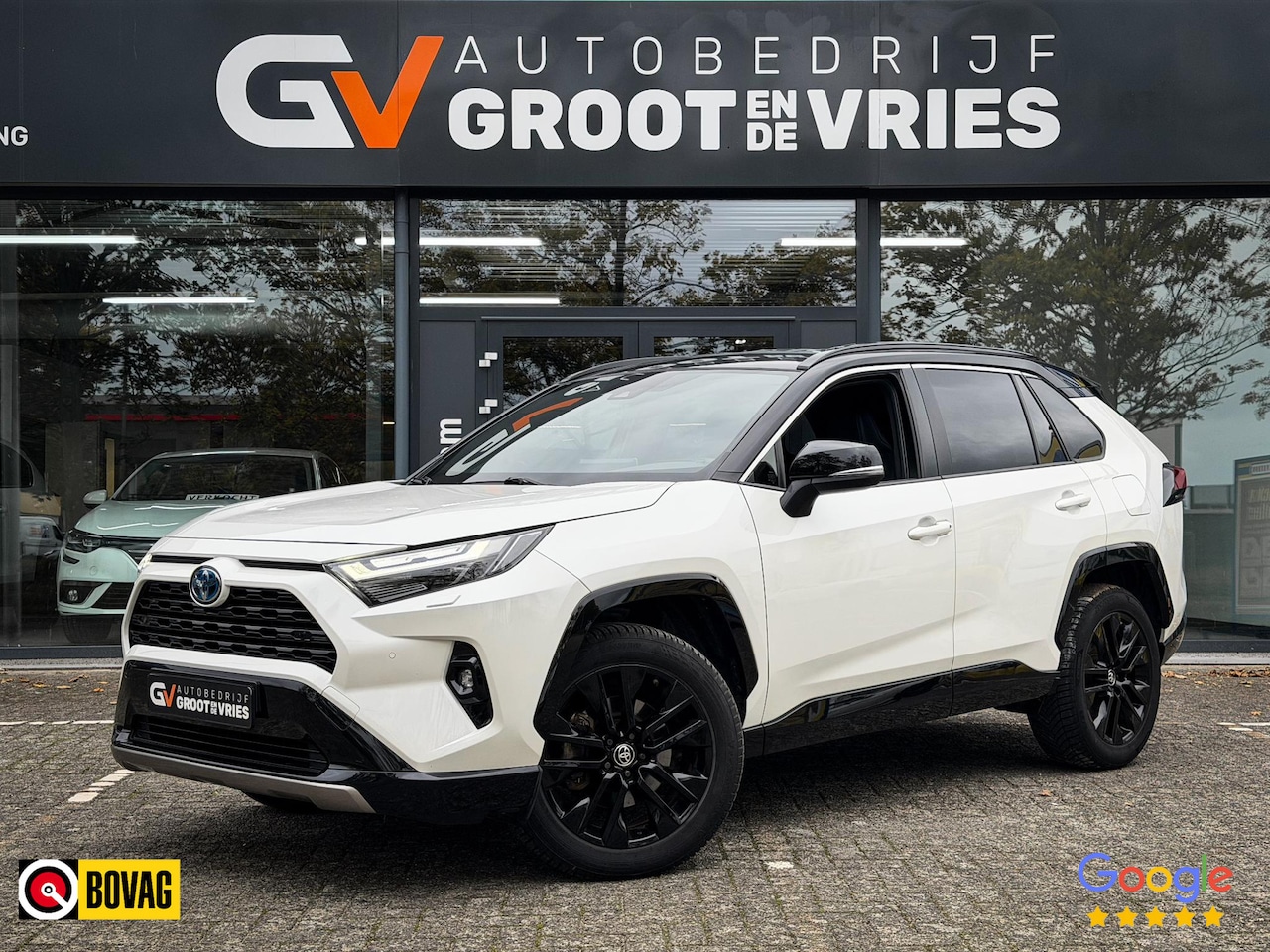 Toyota RAV4 - 2.5 Hybrid Style Two Tone|Camera|Elek a klep|Stoel/stuurverw. - AutoWereld.nl
