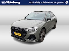 Audi Q3 - 35 TFSI S-line / Leder / Panorama dak / Zwenkbare trekhaak / Full Led Matrix /