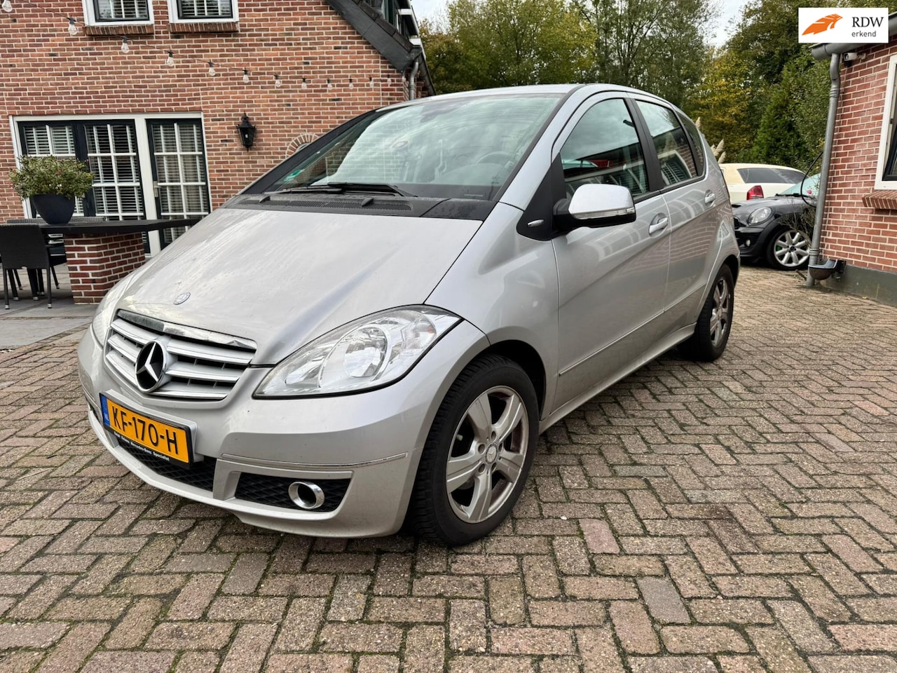 Mercedes-Benz A-klasse - 160 Business Class Avantgarde (AUTOMAAT) NIEUWE APK T/M 29-10-2026 - AutoWereld.nl