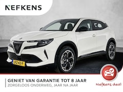 Alfa Romeo Junior - 1.2 Ibrida Q4 145pk Automaat | NIEUW | Direct Leverbaar | Navigatie | Climate Control | Ad