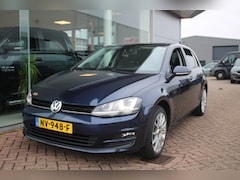 Volkswagen Golf - 1.8 TSI