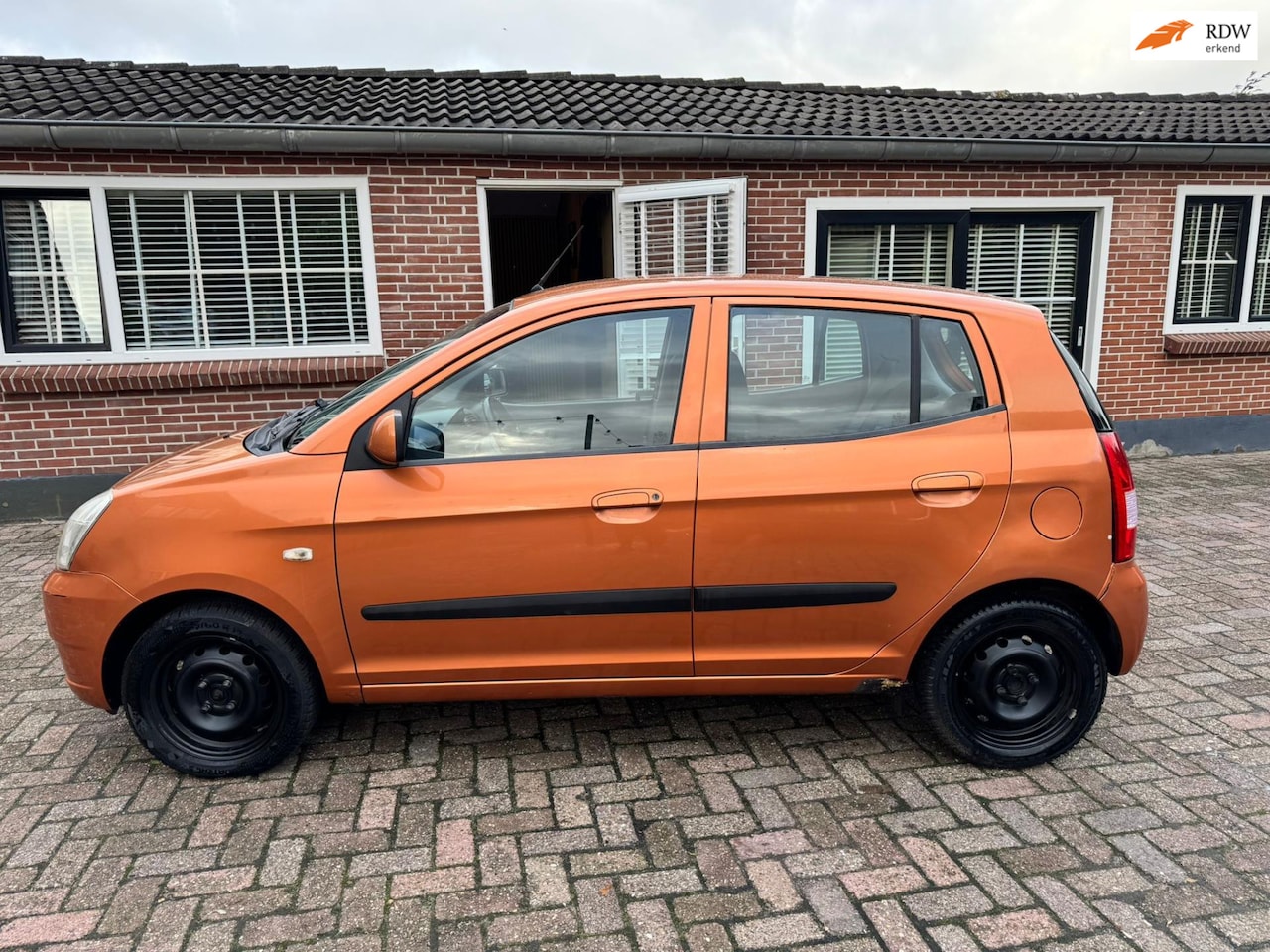 Kia Picanto - 1.1 LX NIEUWE APK 29-10-2026 - AutoWereld.nl