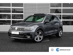 Volkswagen Tiguan - 1.5 TSI ACT Highline Business R | Panorama dak | Adaptieve Cruise | | Extra getint glas