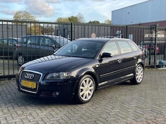 Audi A3 Sportback - 1.6 FSI Attraction