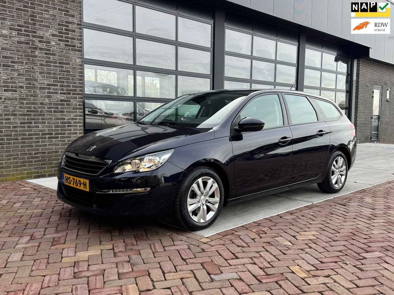 Peugeot 308 SW - 1.6 BlueHDI Blue Lease Pack | PDC | Navi | Clima | Cruise | - AutoWereld.nl