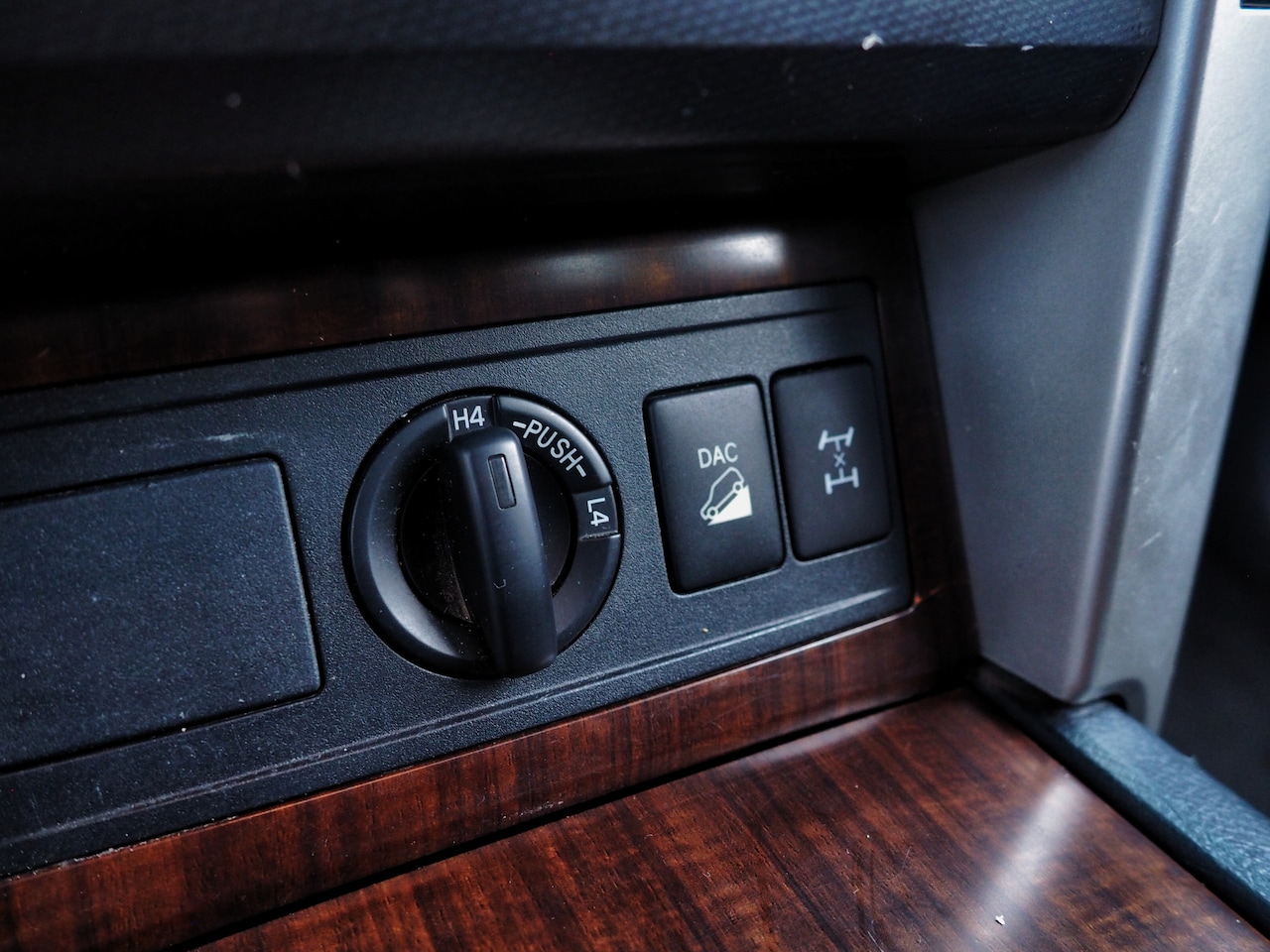 Toyota Land Cruiser 150 - LANDCRUISER SERIES 3.0 D-4D SX BOMVOL LUXE! XENON GRIJS KENT.