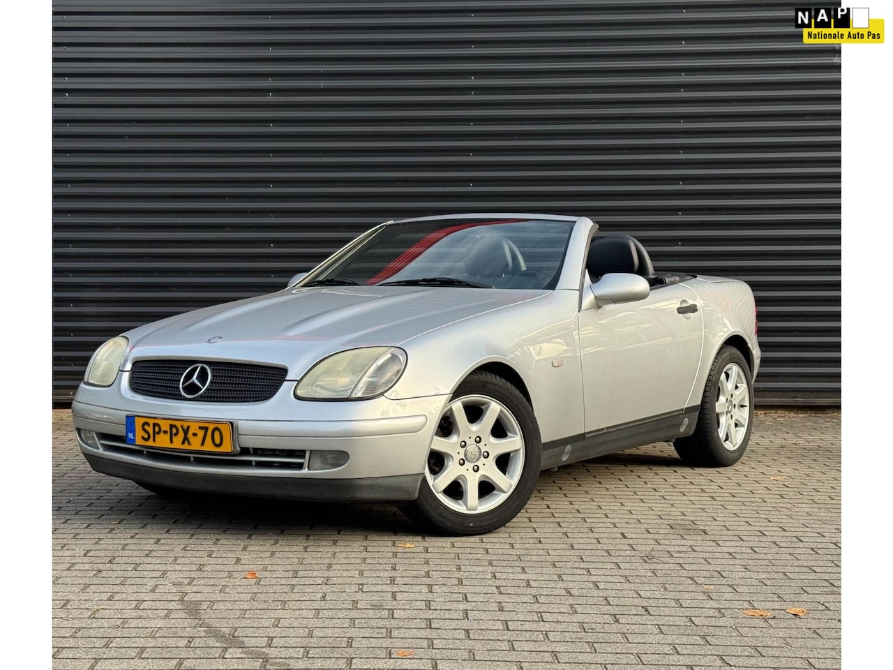 Mercedes-Benz SLK-klasse - Mercedes SLK 200 1998 | Automaat | Carbon Interieur | Cabrio | NAP | Cruise Control | Stoe - AutoWereld.nl