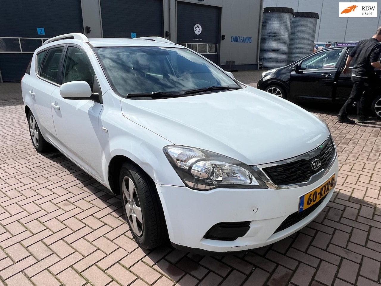 Kia Cee'd - 1.4 CVVT X-tra 1.4 CVVT X-tra - AutoWereld.nl