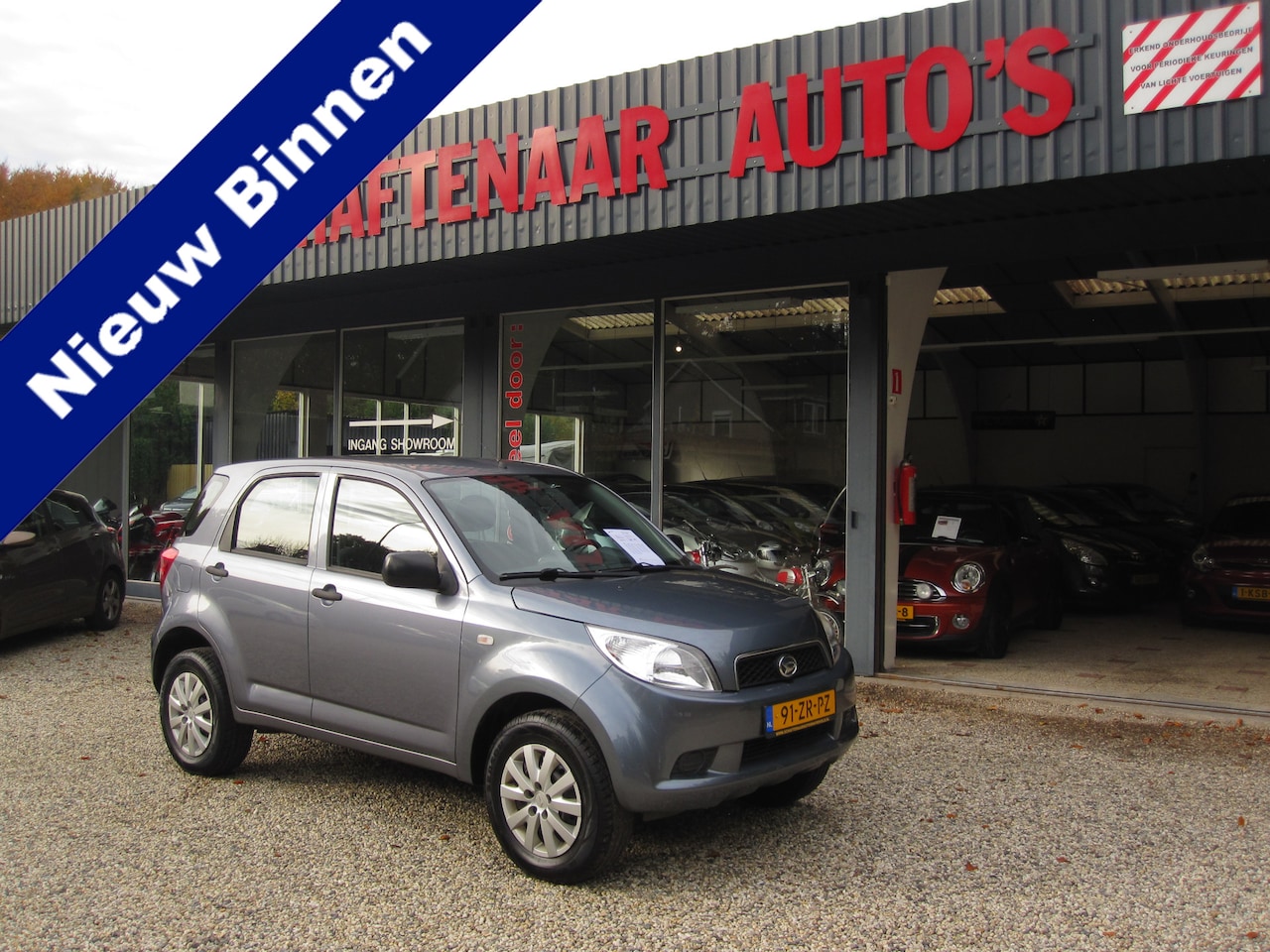 Daihatsu Terios - 1.5-16v Explore 2WD zeer mooi met trekhaak apk 10-10-2026 - AutoWereld.nl