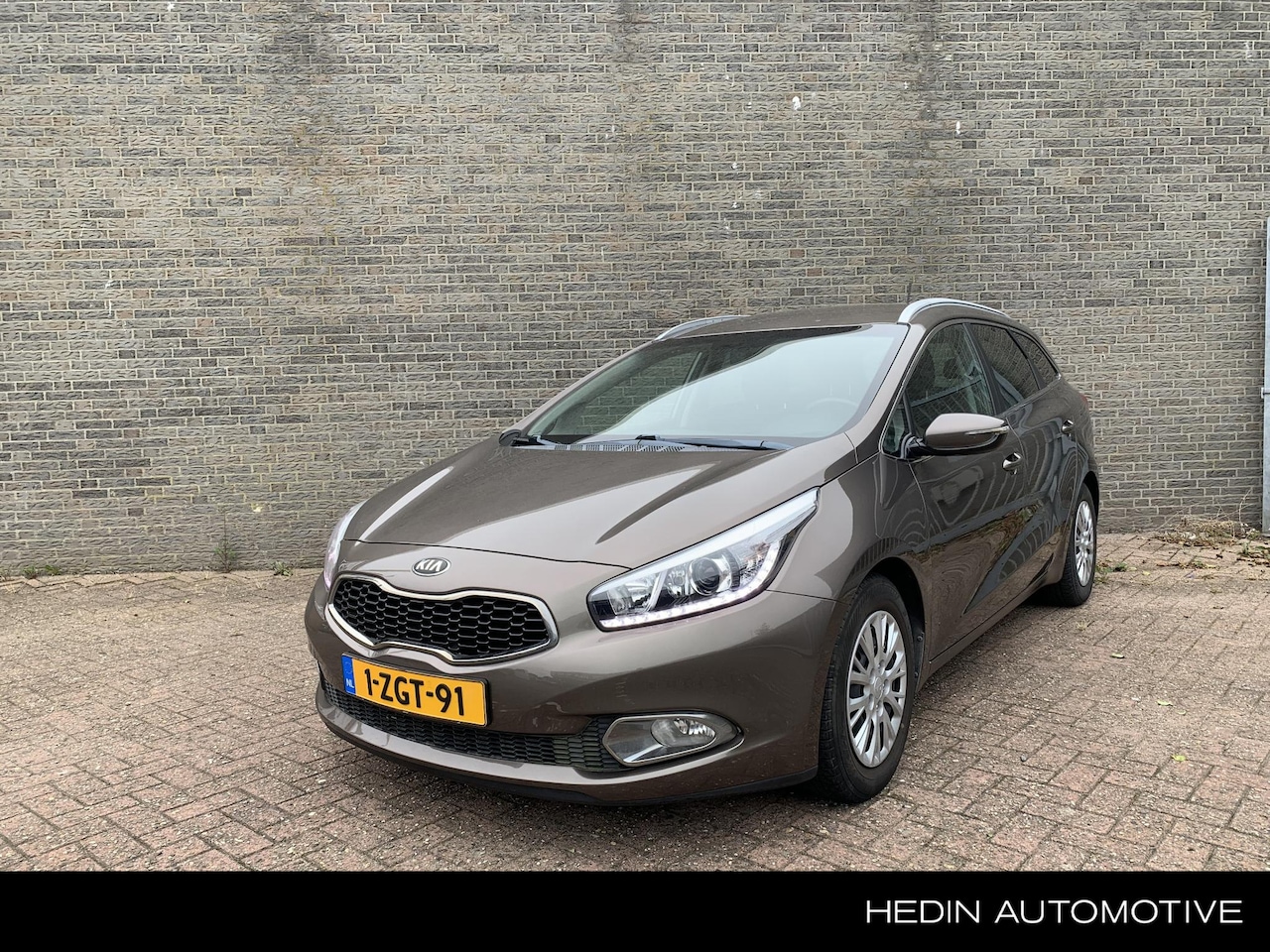 Kia Cee'd Sportswagon - 1.6 GDI 135 PK BusinessLine | Navigatie Vaste Trekhaak (Niet op Foto) | Camera | Climate c - AutoWereld.nl