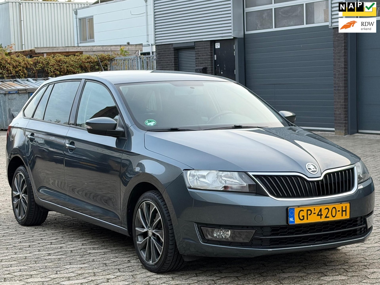 Skoda Rapid Spaceback - 1.2 TSI Greentech Edition AIRCO NAVI PDC APK NAP - AutoWereld.nl