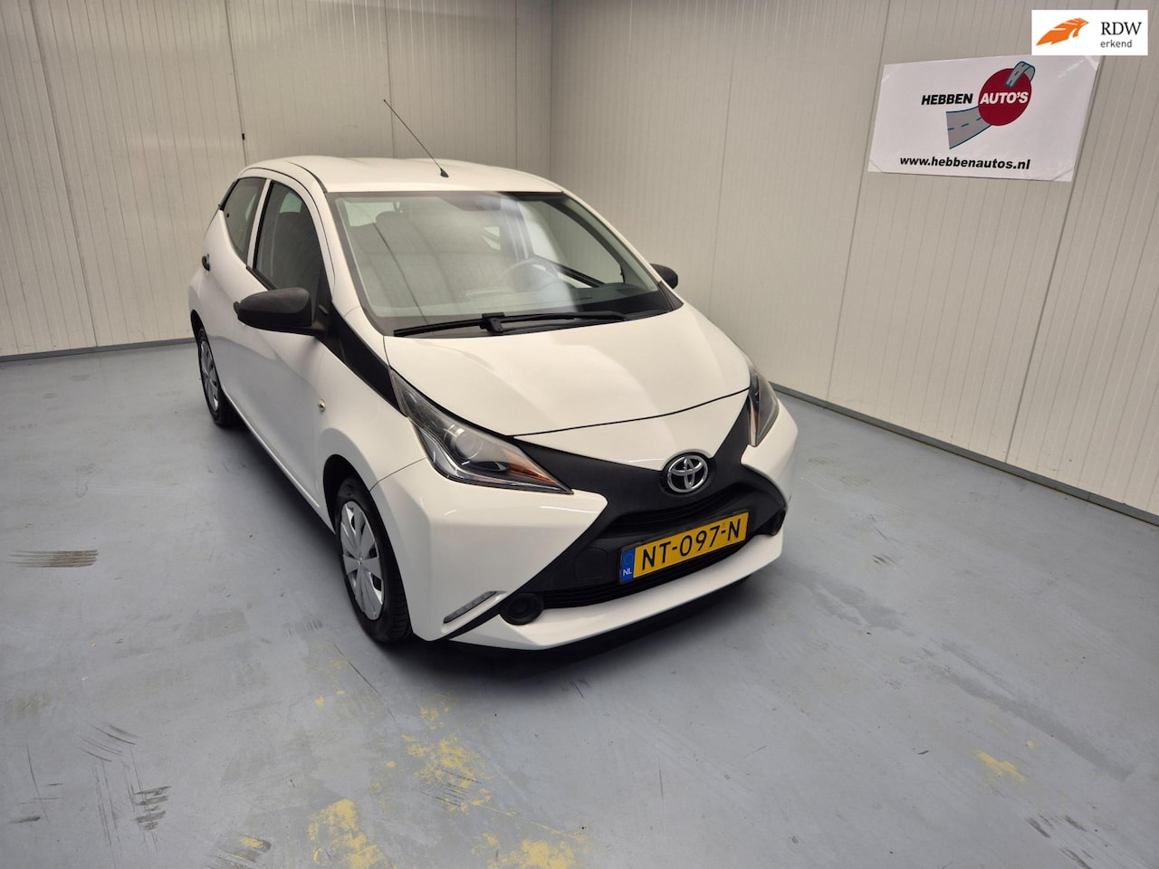Toyota Aygo - 1.0 VVT-i x-now Airco Cruise Control - AutoWereld.nl
