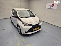 Toyota Aygo - 1.0 VVT-i x-now Airco Cruise Control
