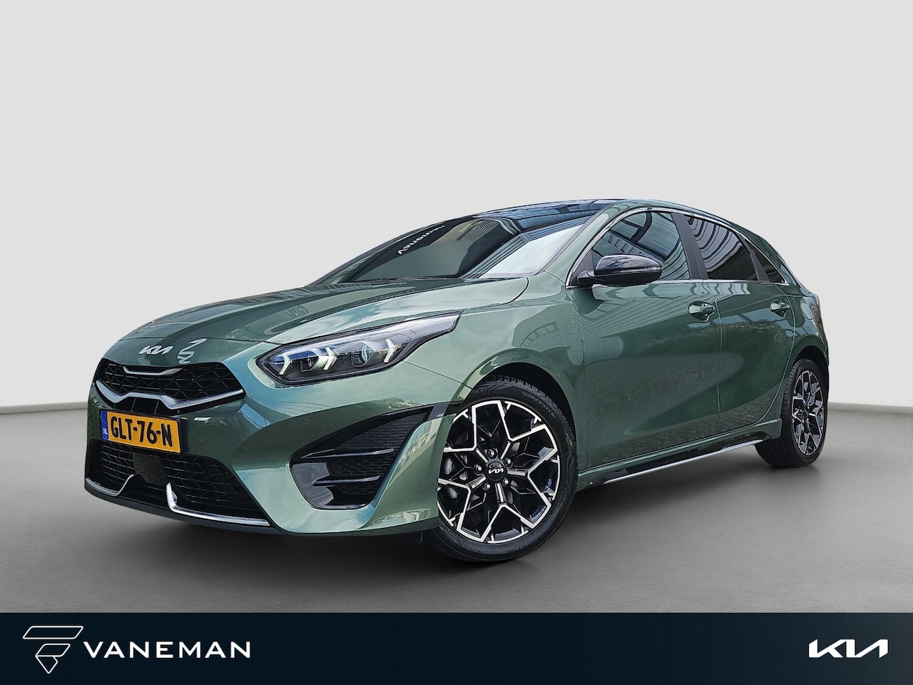 Kia Cee'd - Ceed 1.5 T-GDi GT-Line | Automaat | Dodehoek assist. | LED | Sportstuur | Stoel- en Stuurv - AutoWereld.nl