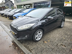Ford Fiesta - 1.0 Style Ultimate | 2E EIGENAAR | 12MND GARANTIE | AIRCO | NAVI | CRUISE