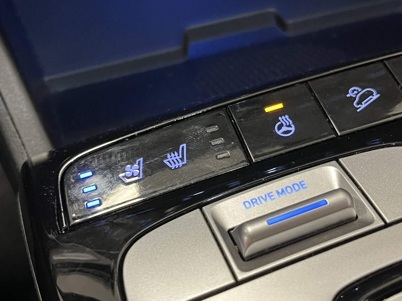 Hyundai Tucson - 1.6 T-GDI HEV Premium Sky PANORAMADAK | LEDER | FULL LED | KEYLESS | BOMVOL OPTIES! Rijkla - AutoWereld.nl