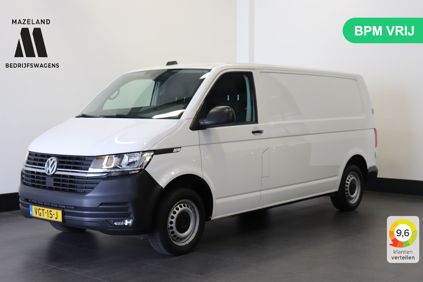 Volkswagen Transporter - 2.0 TDI 150PK L2 - EURO 6 - Airco - Navi - Cruise - € 15.900,- Excl. - AutoWereld.nl