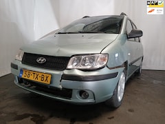 Hyundai Matrix - 1.6i Active Joy - Schade