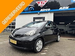 Toyota Aygo - 1.0-12V /Airco/Nieuwe apk bij aflevering/5 Drs