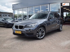 BMW X1 - XDrive20i AUTOMAAT|PANO DAK|XENON|LEDER|NAVI||CRUISE|PARKEERSENSOREN VOOR EN ACHTER|