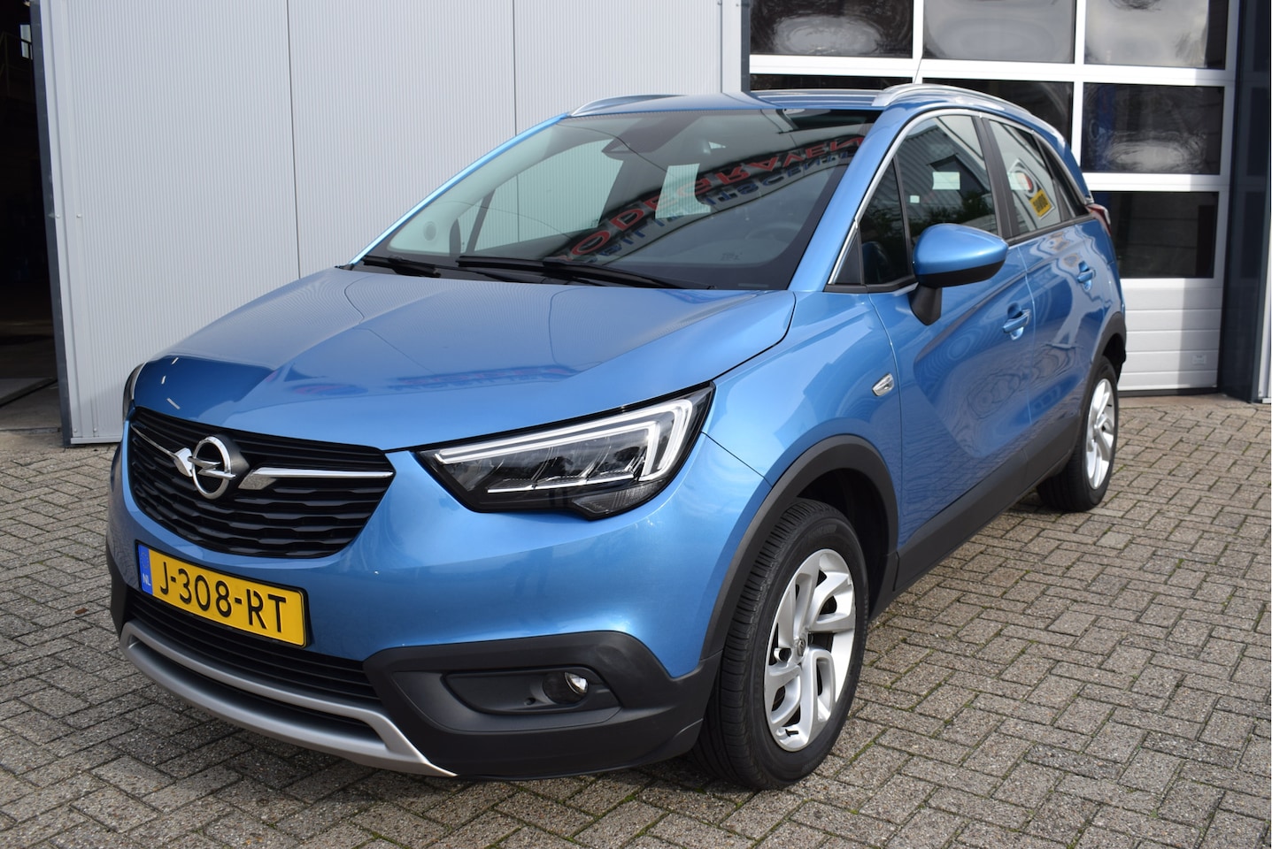 Opel Crossland X - 1.2 Turbo Innovation | Automaat | NL-Auto | 130PK - AutoWereld.nl