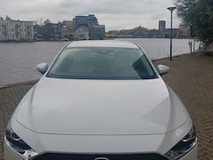 Mazda 3 - 2.5 SkyActiv-G